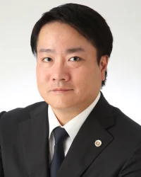 西村綜合法律事務所の代表：西村 啓聡