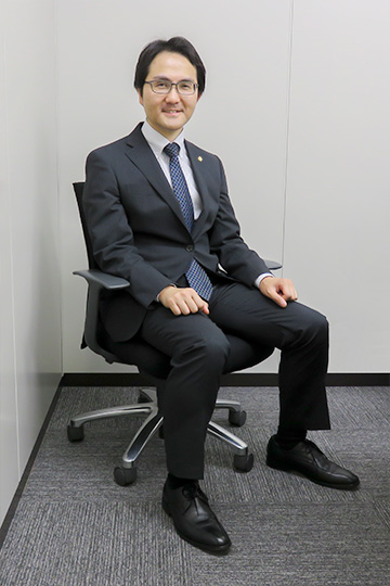 弁護士法人心 千葉法律事務所の代表：白方 太郎